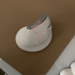 Bluetooth Ergonomic Mouse 