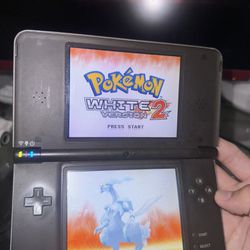 M0dded Nintendo Dsi with Games!