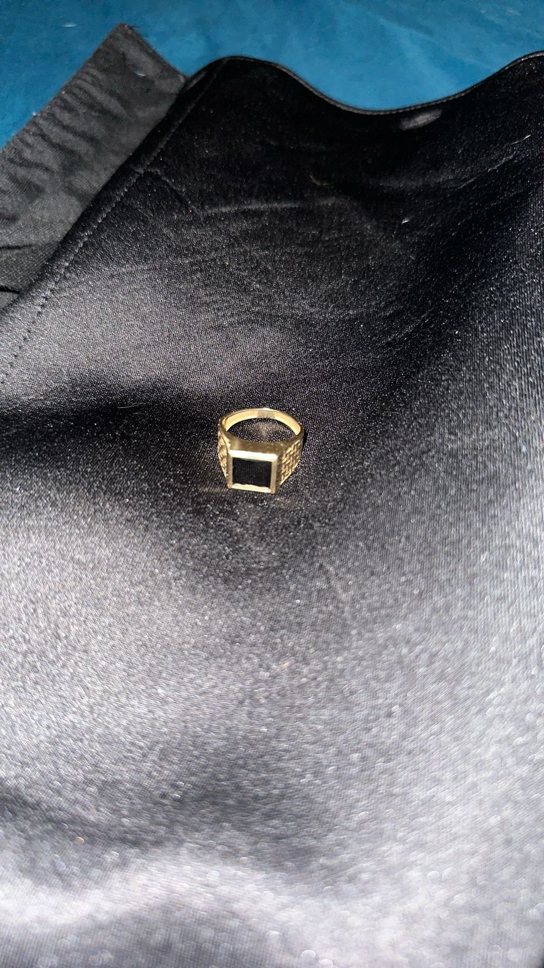 Gold ring