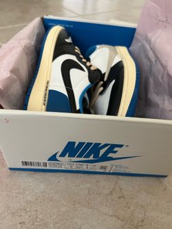 travis scott fragments size 9