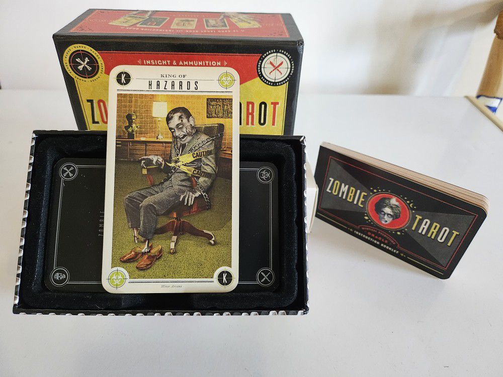 Zombie Tarot Card Set