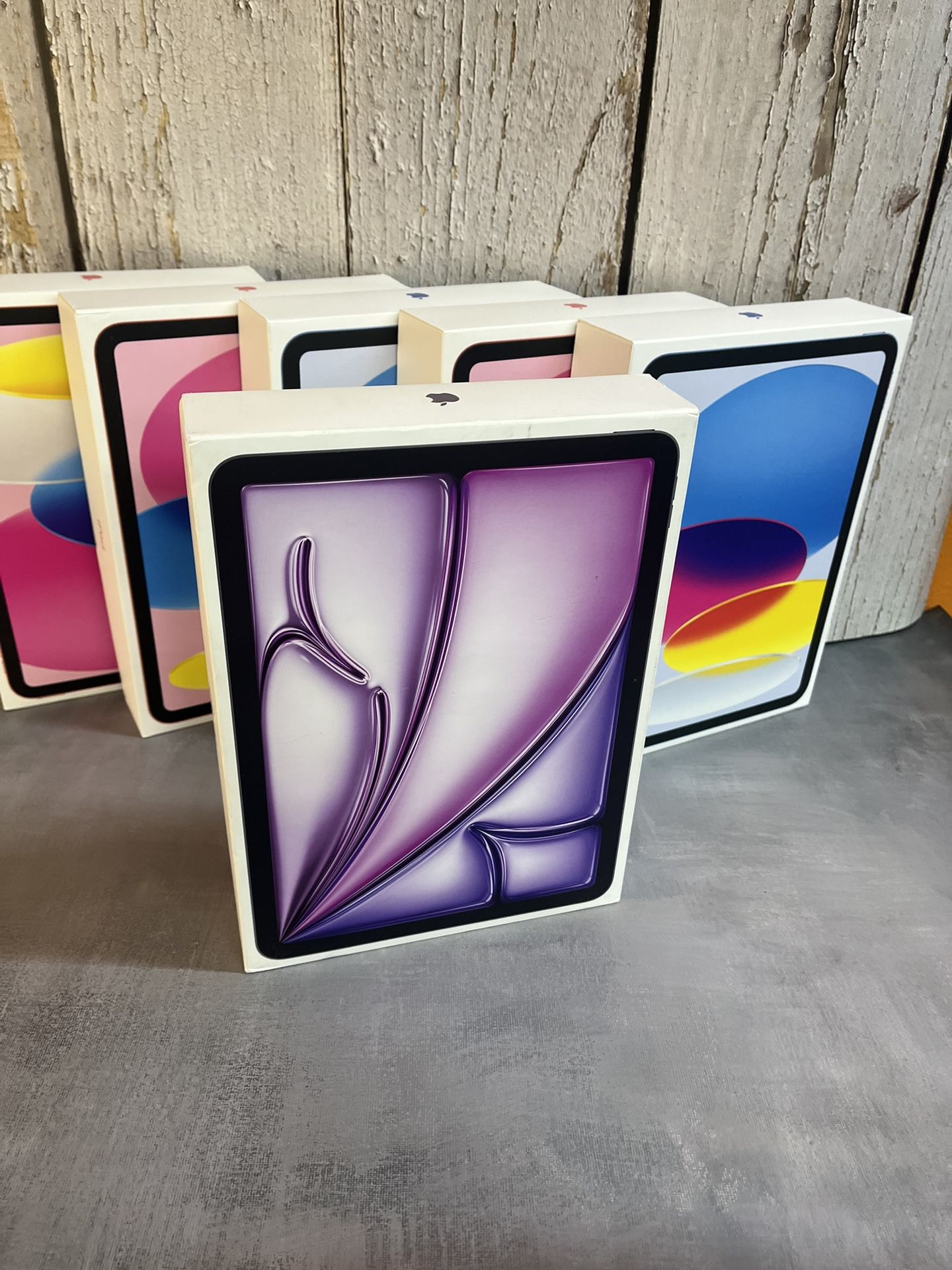 iPad Air 11 Inch M3 WiFi + Cellular