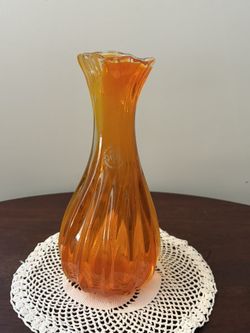 This item is a Vintage Mid-Century Modern "Margie's Garden" hand-blown art glass vase.