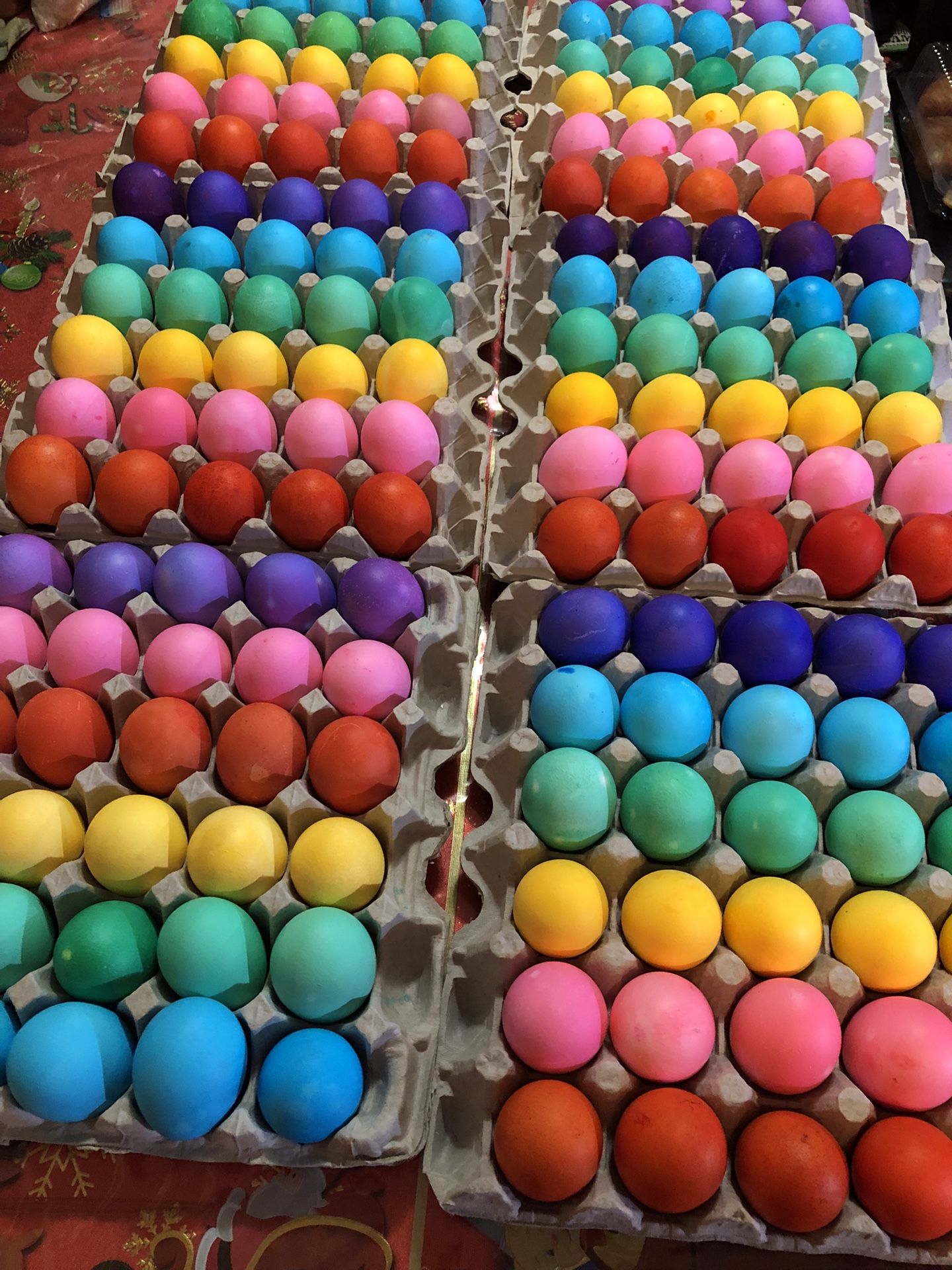 Huevos De Confeti/Harina