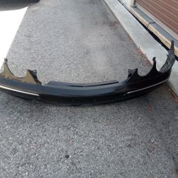 2001-2002 Mercedes CL500 Coupe Front Bumper With Accessories Oem.