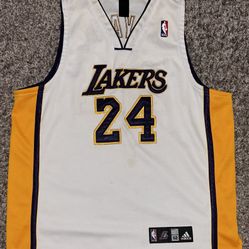 Kobe Bryant Rare Mens Size 2XL Adidas White Lakers Swingman Jersey 