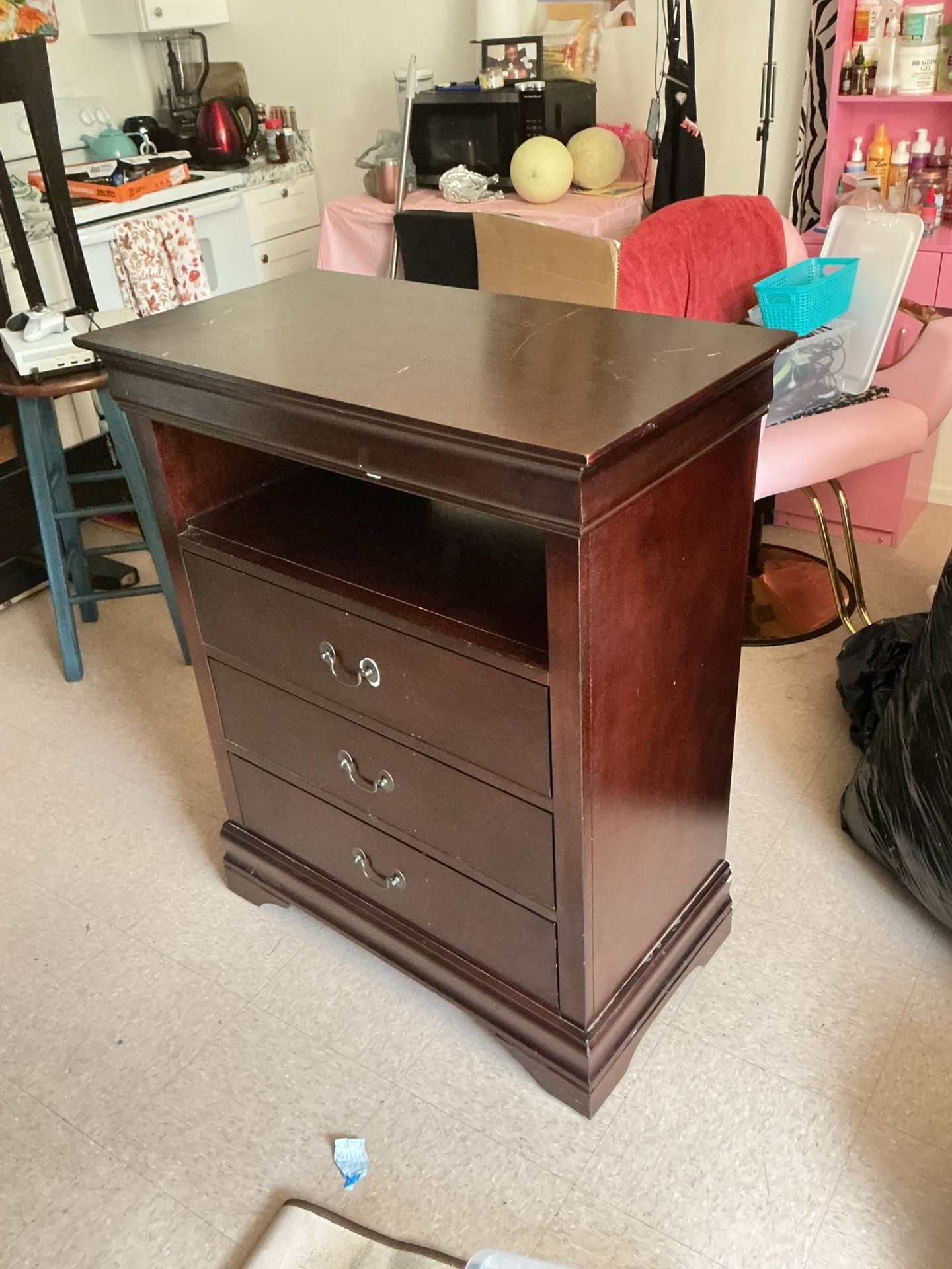 Dresser (Solid Oak) Very Heavy