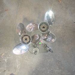 Suzuki Outboard Props 