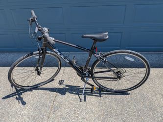 Fuji Absolute 7 speed Hybrid Bike