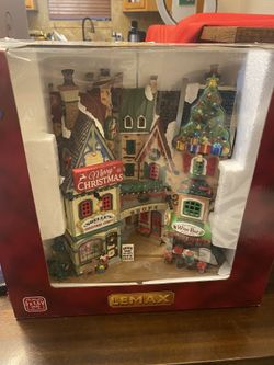 New Lemax IIS The Season Shops Lighted Village # 15804 Christmas Holidays