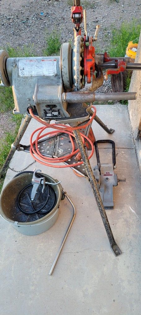Ridgid 300 Power Pipe Threader