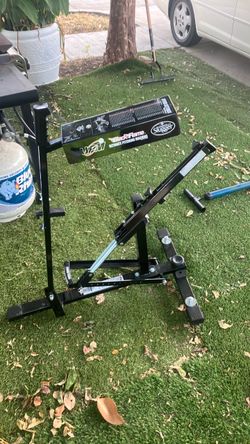 Pitching machine