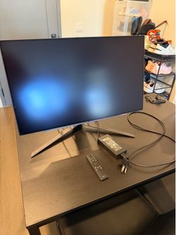LG UltraGear 27GR95QE-B 27” OLED Gaming Monitor - Excellent Condition!