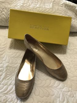Kenneth Cole Flats