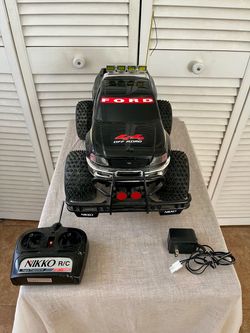 Vintage Nikko Ford F-150 4x4 RC Truck With Controller Charger No Battery