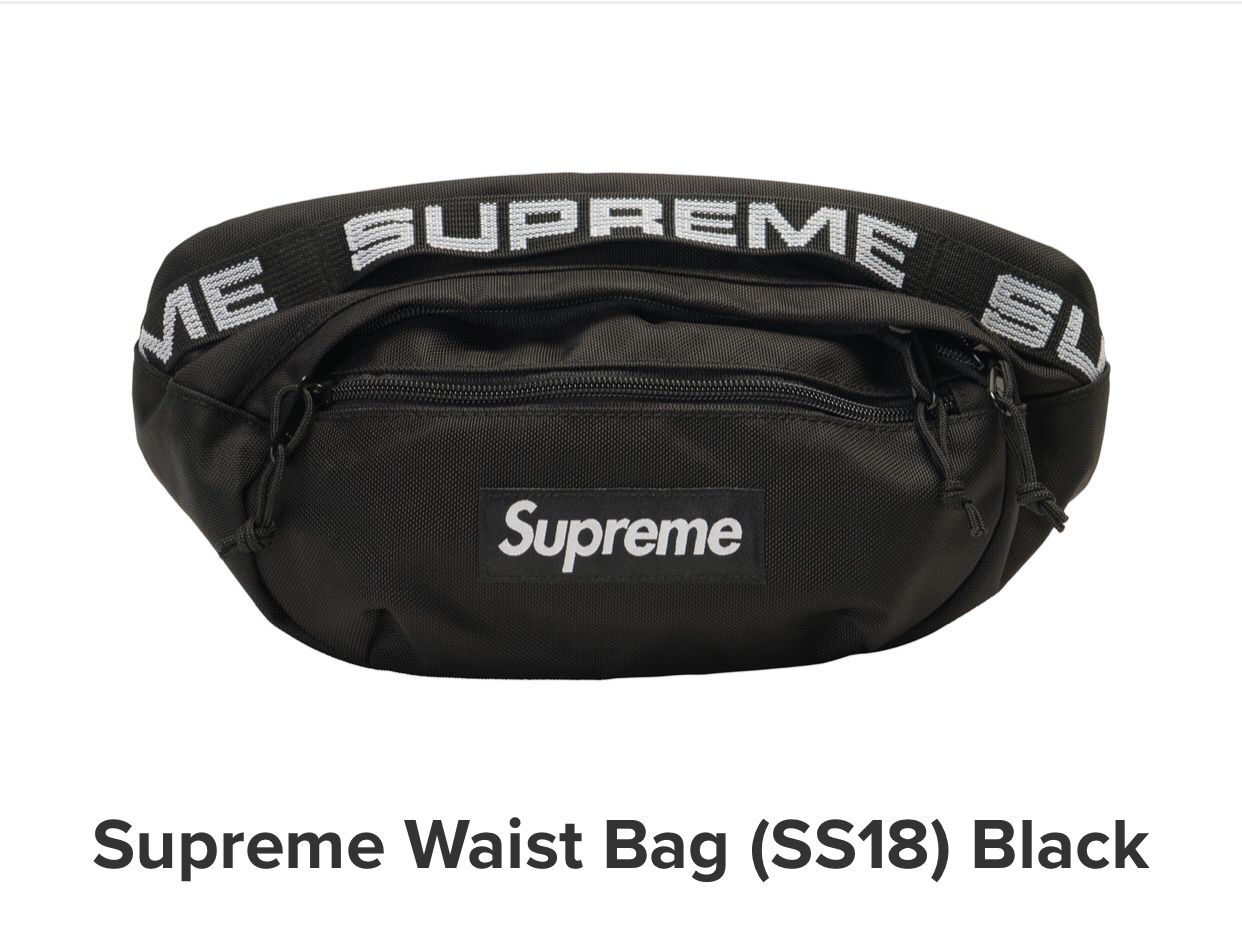 Supreme Fanny Pack, Belt Bag Best Product, Good Quality 100%, Many Pocket  Inside, Big Enough. Only 2!!!! for Sale in San Diego, CA - OfferUp
