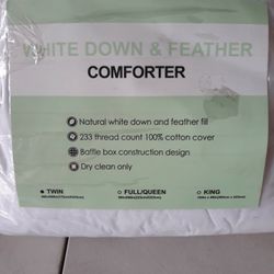 White Down & Feather Comforter Twin Size 68" X 88"
