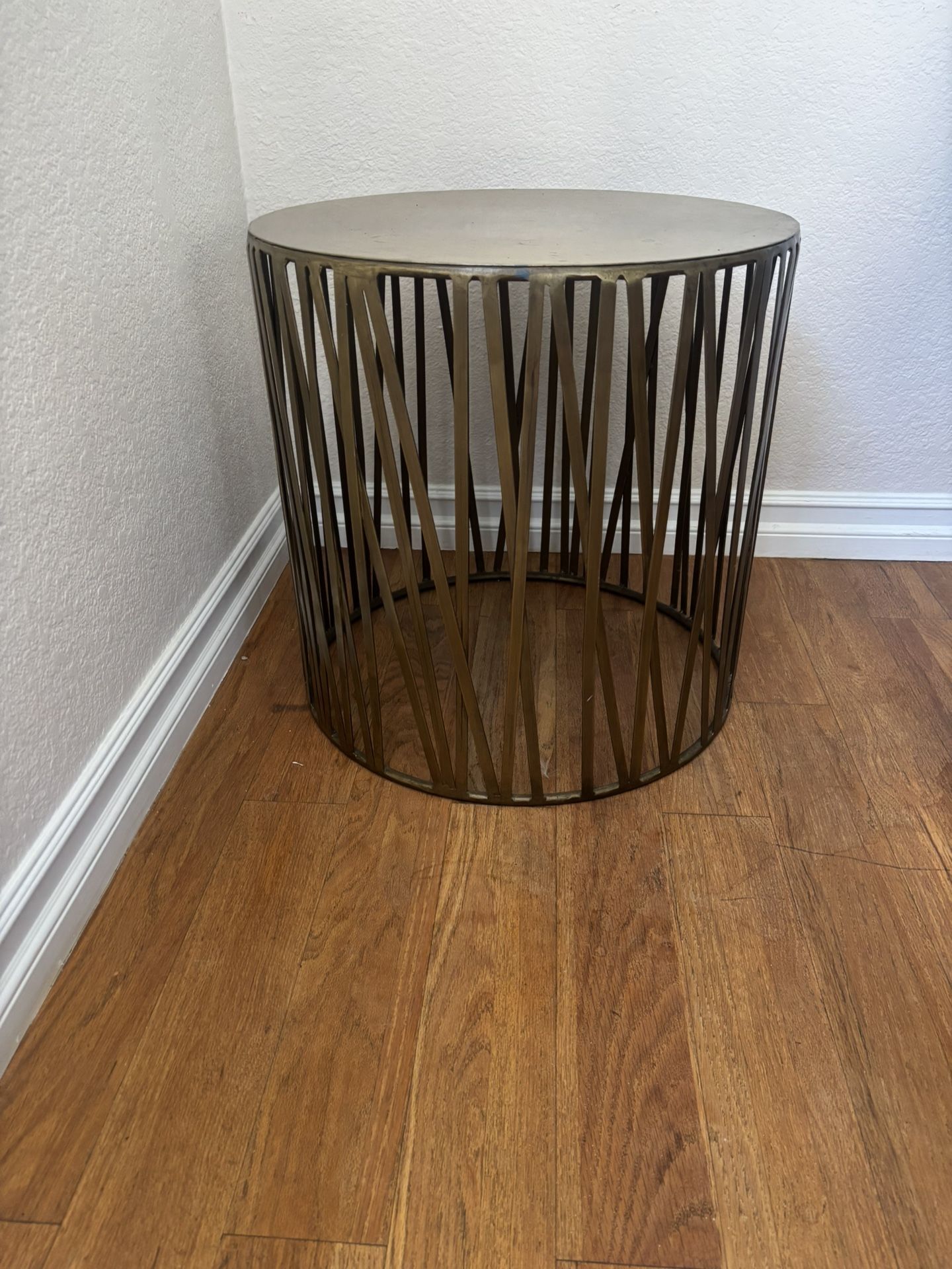 Mid Century Modern Metal Side-Table