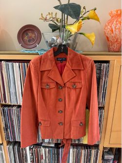 PRICE DROP: JONES NEW YORK SIGNATURE,8, lined PERSIMMON/SALMON BUTTER-SOFT SUEDE