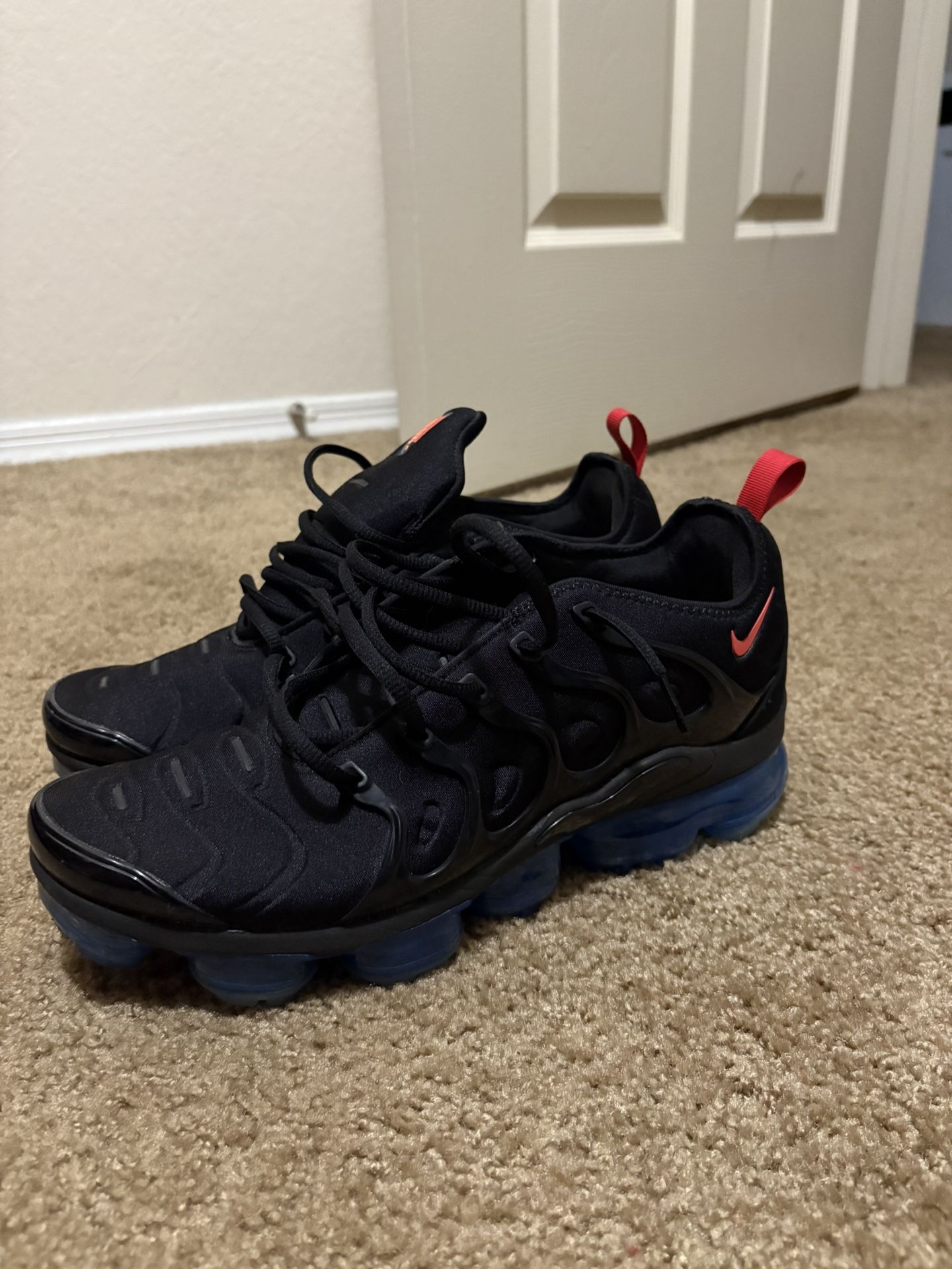 NIKE VAPOR MAX