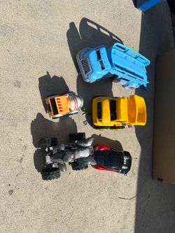 Lot of 5 Toy Vehicles