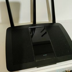 Linksys AC1900 Dual Band Wireless Router Max Stream EA7500-RM2