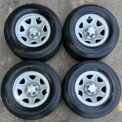 17 Inch Chevy Silverado Wheels And Tires "6 Llugs "