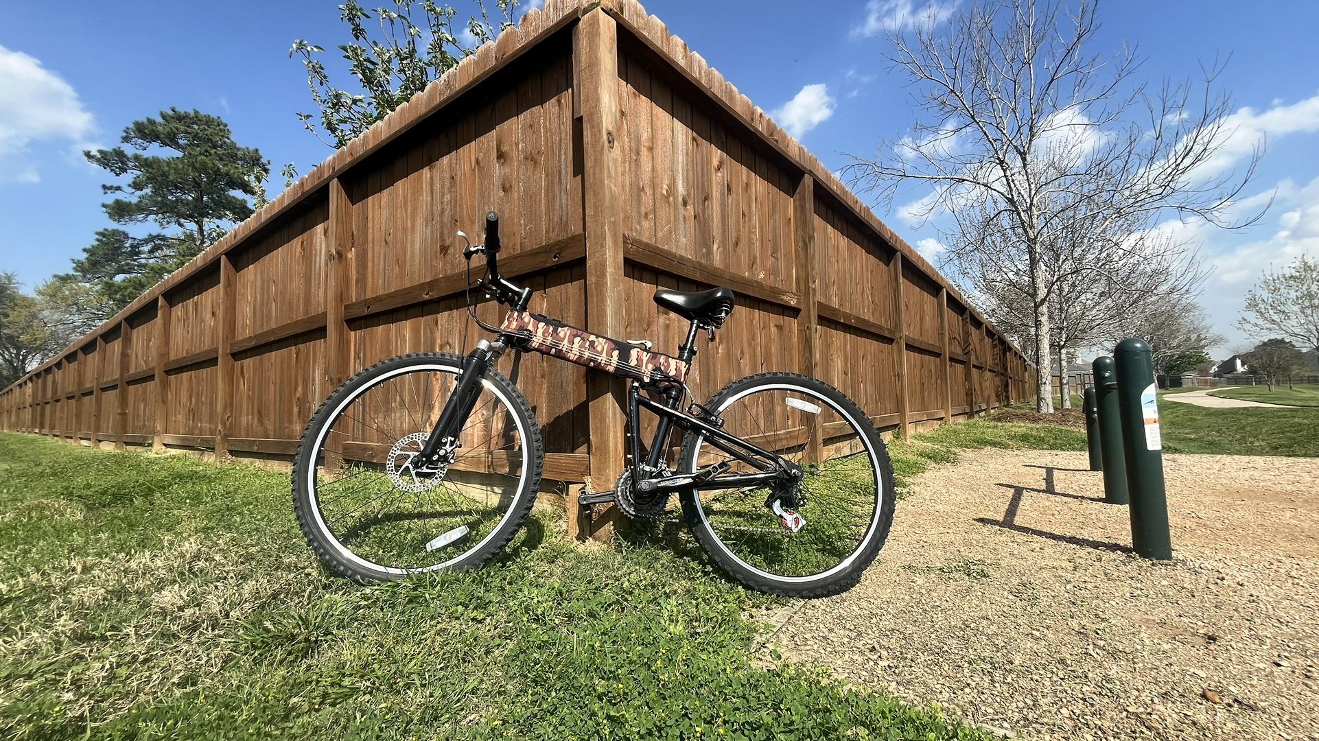 Montague Hummer Tactical Folding Mountain Bike 