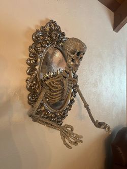 Halloween Skeleton mirror decoration