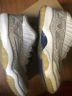 Air Jordan 11 low