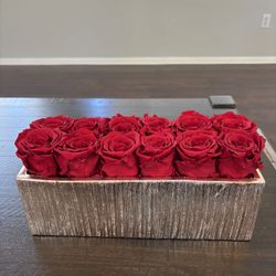 Eternal Gold Base Roses