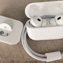 Apple AirPods 2nd Generation USB C-<3