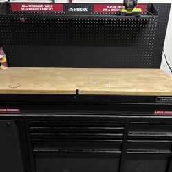 Husky work bench