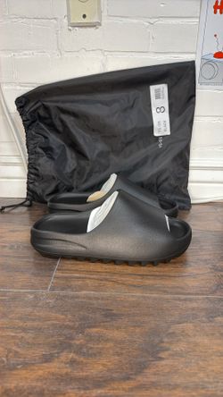 Yeezy Slide YS-01 Black