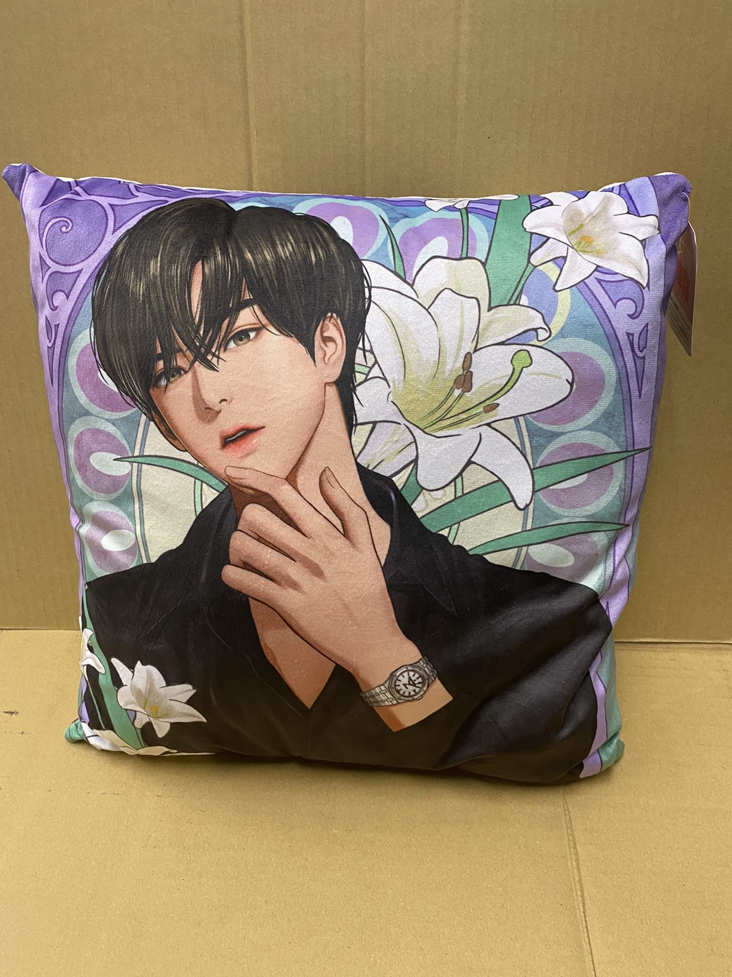 True beauty Suho Lee official square pillow