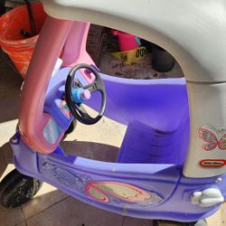 Little Tikes Coupe 
