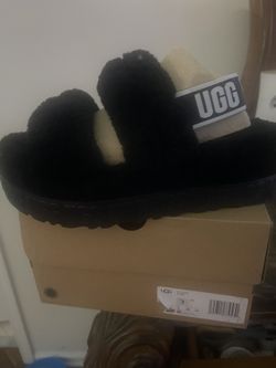 UGG Sandals Size 7 — Brand New in Box