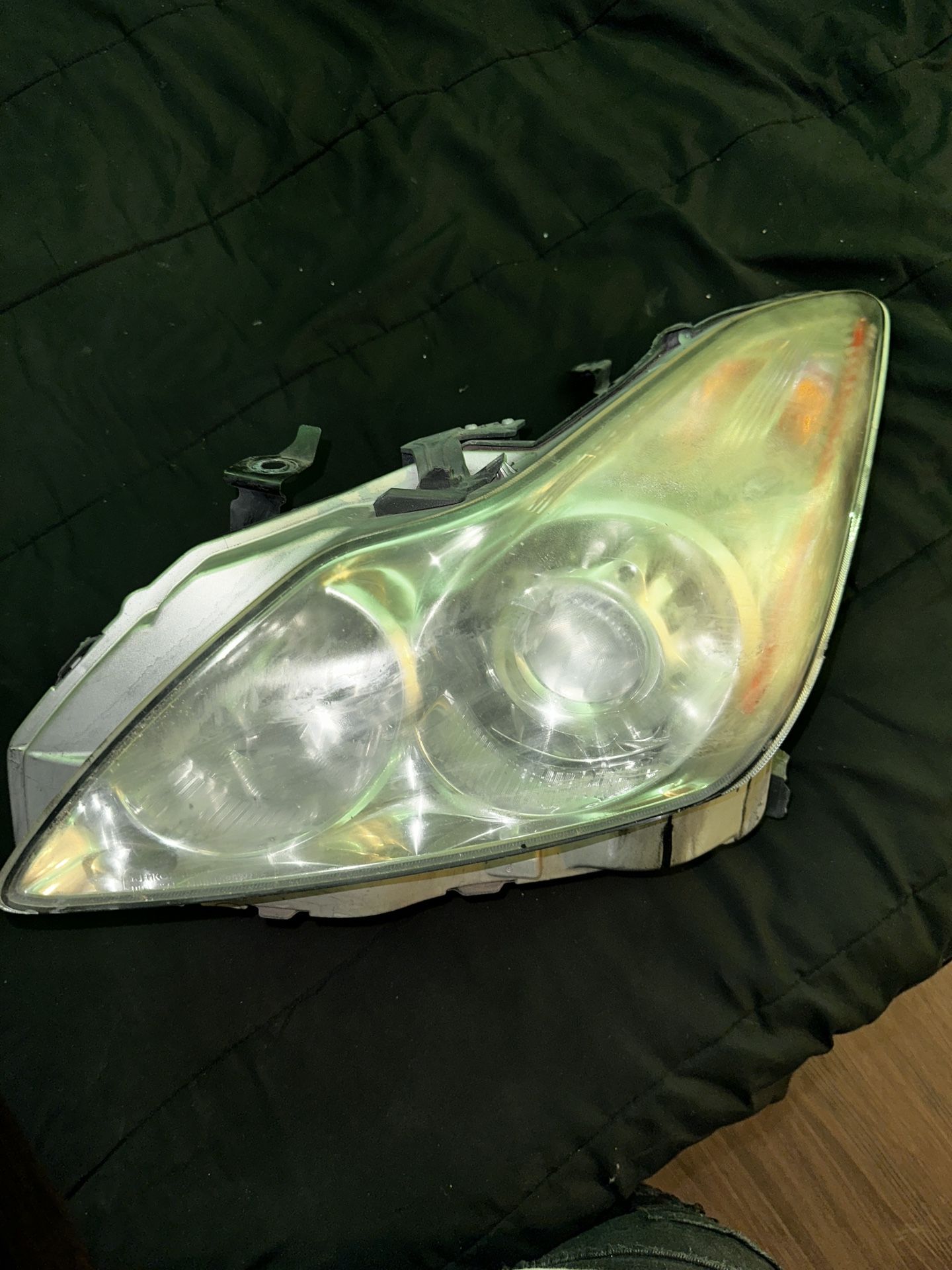 G37 Coupe Headlight 