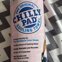 FROGG TOGGS CHILLY PAD COOLING TOWEL - Brand New