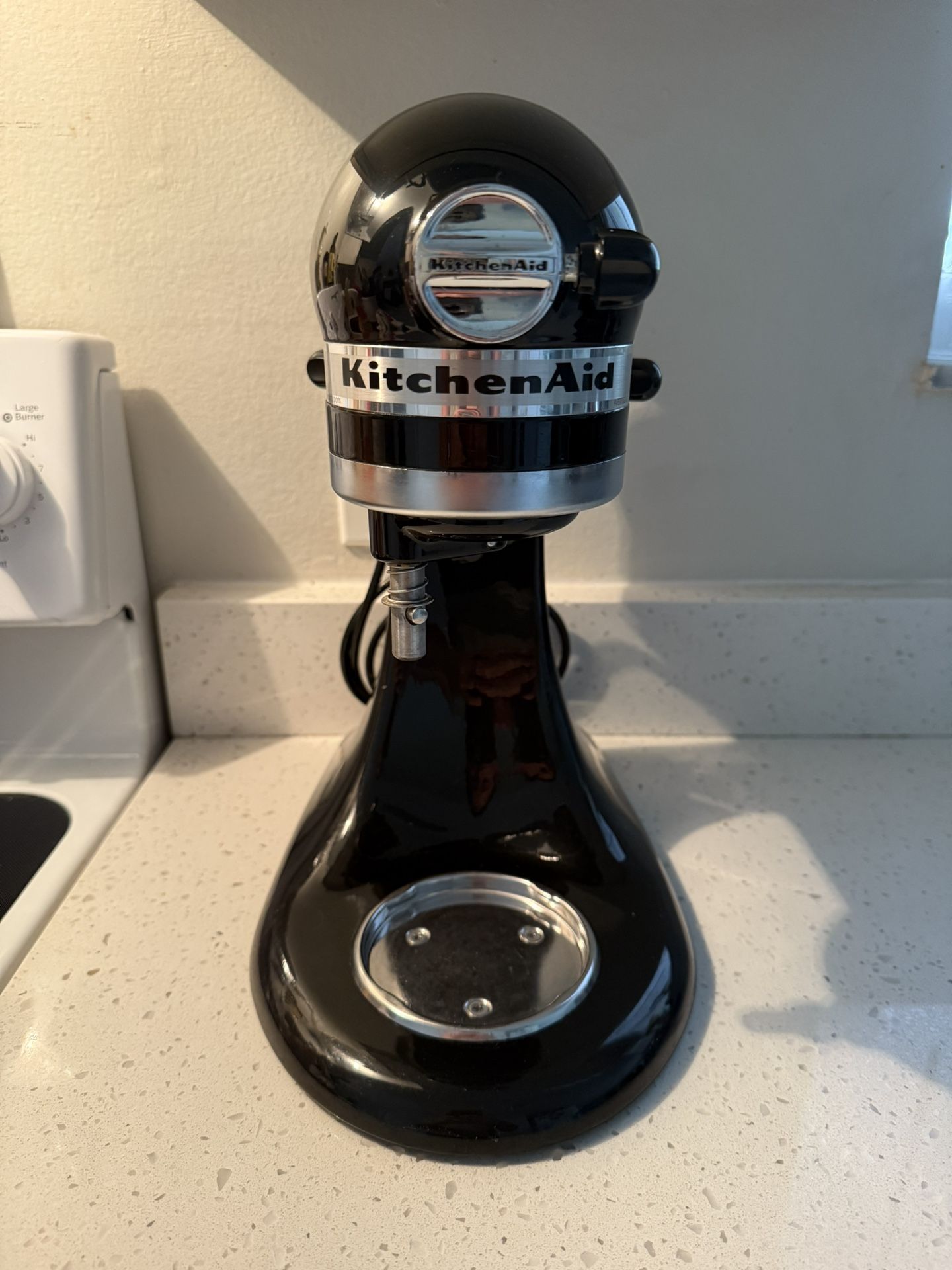 KitchenAid Artisan Series 5qt Tilt-Head Stand Mixer