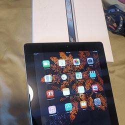 iPad 2 With Charger In Box