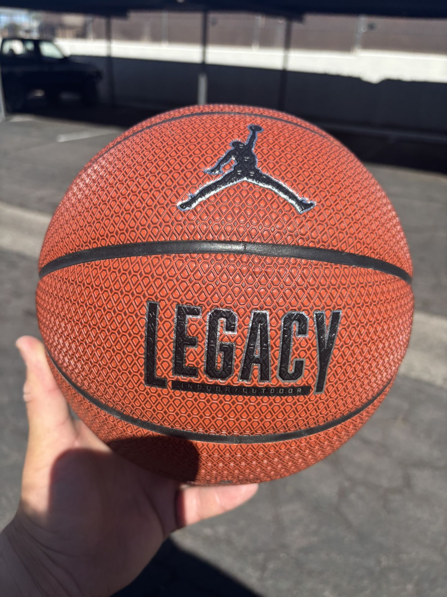 Jordan Legacy 8p 2.0 Basketball 