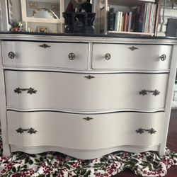 French Provincial Dresser 
