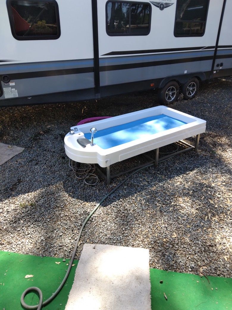 Table Shower