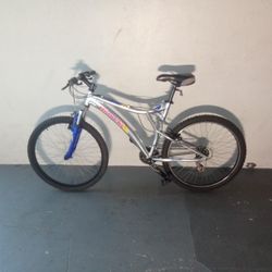 BICYCLE BIANCHY 21 SPEED SIZE 26 BRAND NEW 