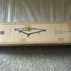 Metal Queen Size Bed Frame For Box Spring 