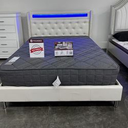 New Queen Bed Frame With Mattress 