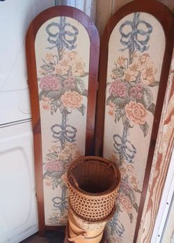 3 Panelroom Divider With Baskets