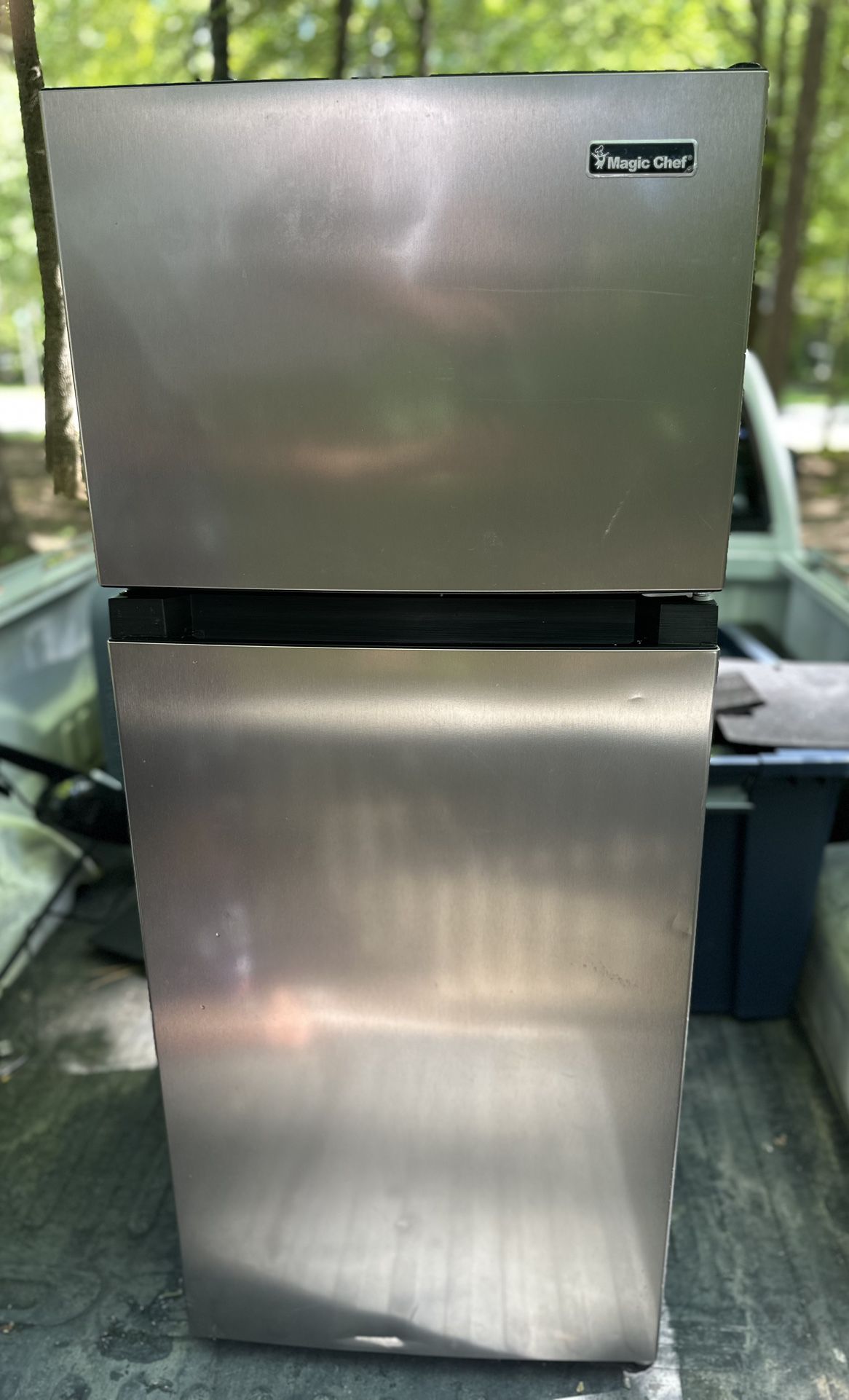 18.5 in. W, 4.5 cu. ft. 2-Door Mini Refrigerator, with Freezer in Platinum Steel