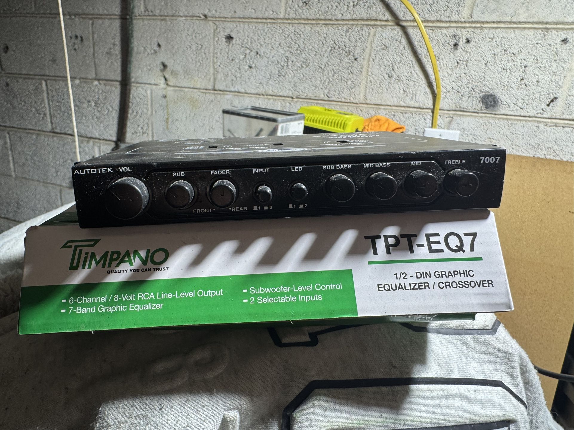 Equalizer Autotek 